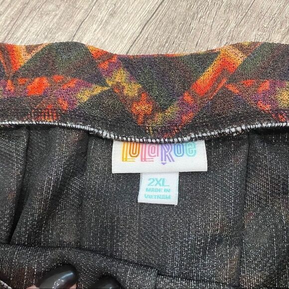 NWT Lularoe Skirt Size 2X A-Line Tribal Southwest geometric black office pockets - Picture 4 of 6